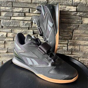 Premium lifting shoes featuring Reebok's iconic Pump technology for a perfect